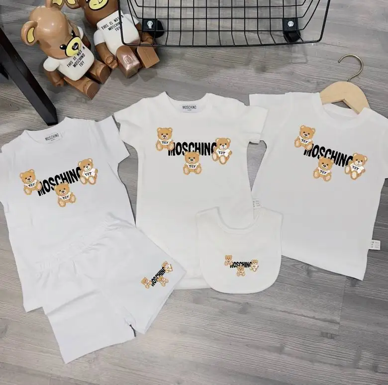 Moschino sz59-150 70